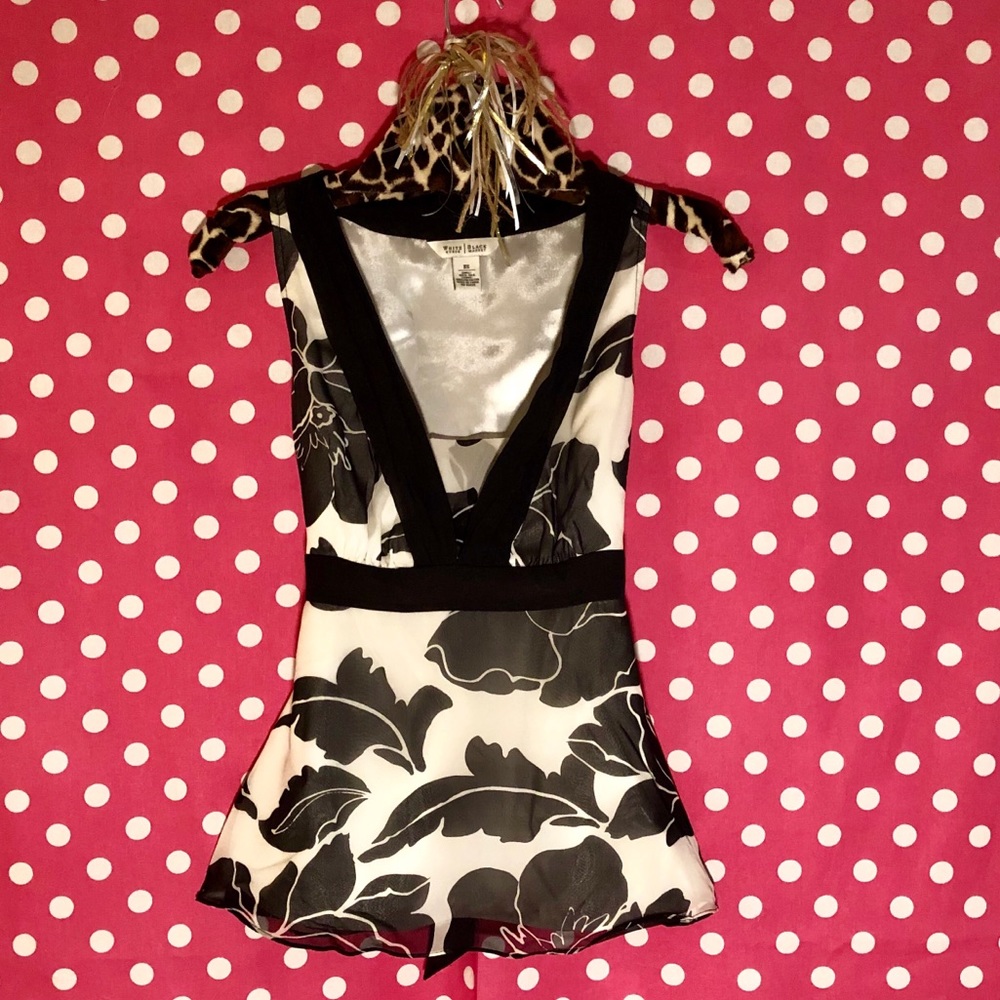 White House Black Market Top